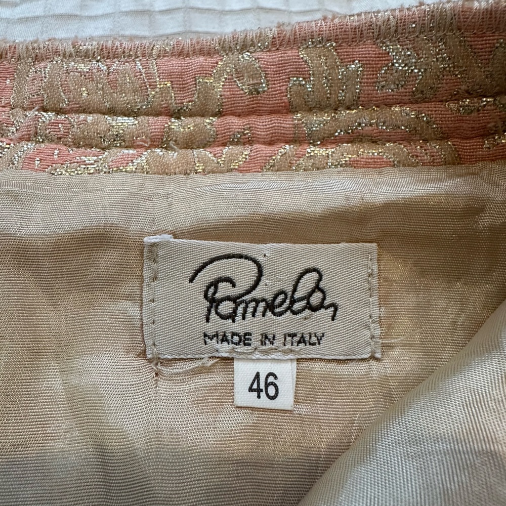 Skirt by Italian designer Pamela, size 46(approx US 6..see measurements) - Picture 3 of 9